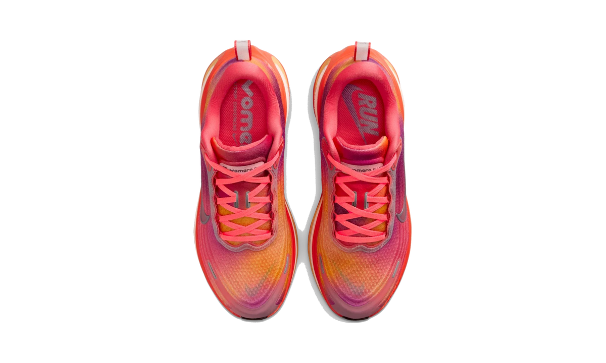 Overkicks - Nike Vomero Plus SE Sunset (Womens) (IH2091-800) - vista superior