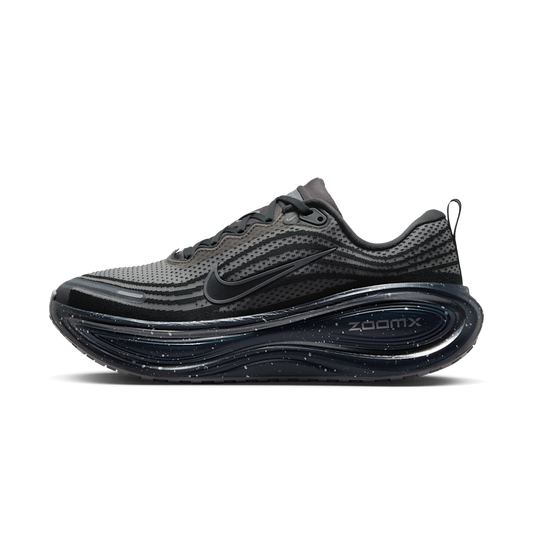 Overkicks - Nike Vomero Plus Speckle Anthracite Dark Obsidian (IO4323-002) - vista lateral