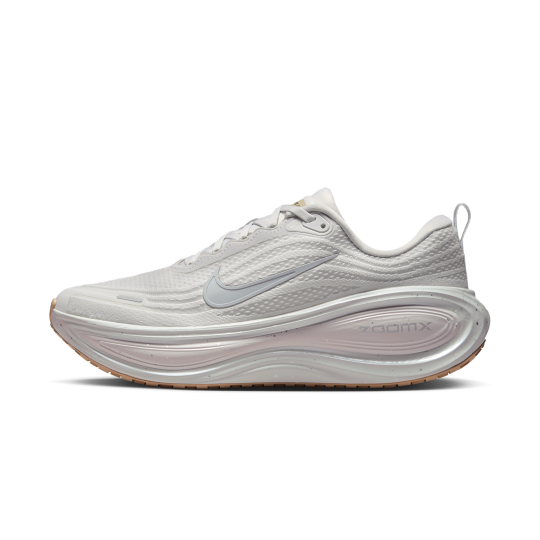 Overkicks - Nike Vomero Plus Speckle Vast Grey Wolf Grey (IO4323-001) - vista lateral