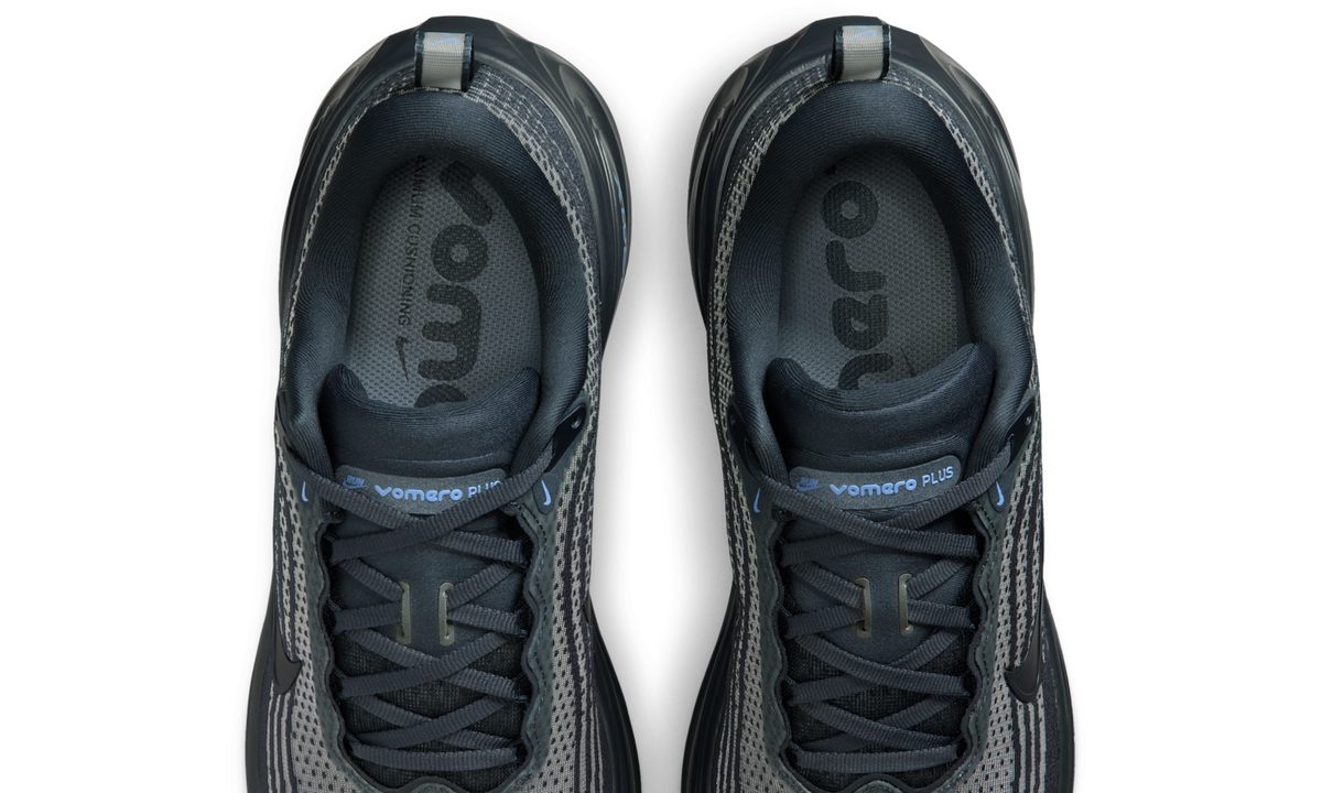 Overkicks - Nike Vomero Plus Thunder Blue Obsidian (HV8150-405) - vista superior