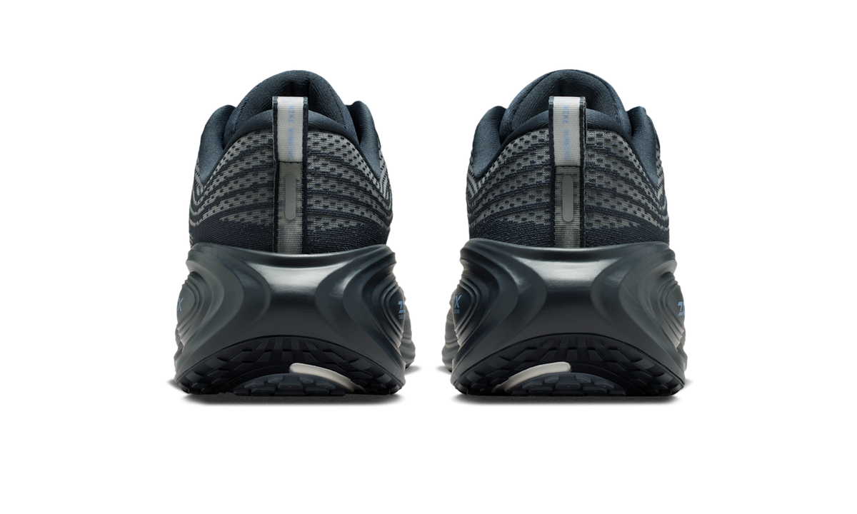 Overkicks - Nike Vomero Plus Thunder Blue Obsidian (HV8150-405) - detalle talon