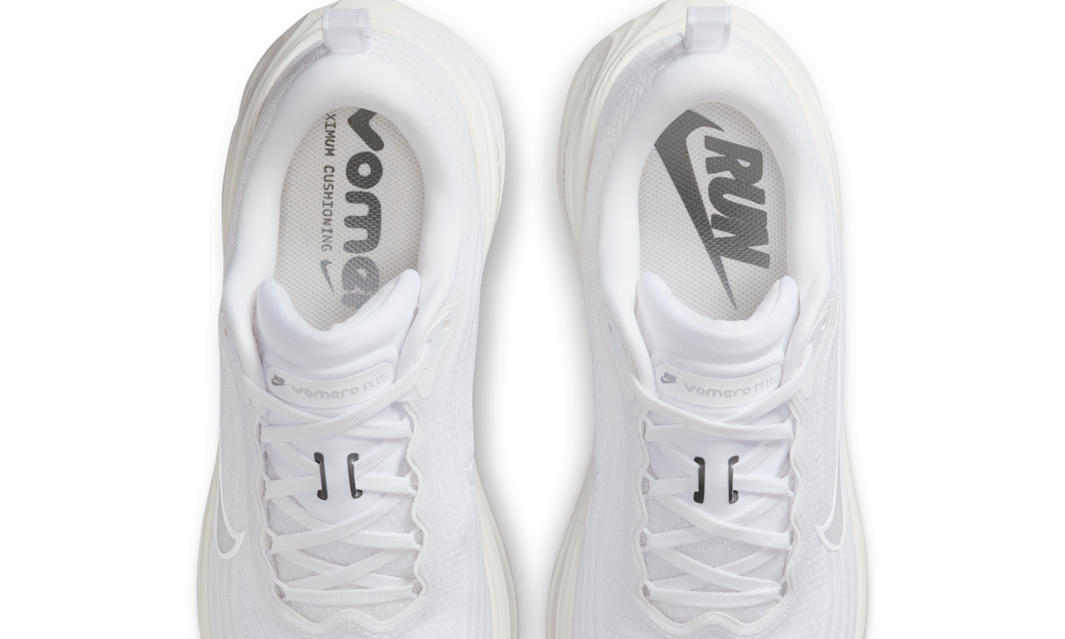 Overkicks - Nike Vomero Plus White (HV8150-102) - vista superior