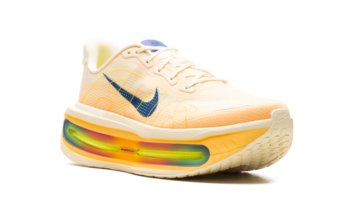 Overkicks - Nike Vomero Premium Alabaster (HQ2050-701) - detalle lateral interior
