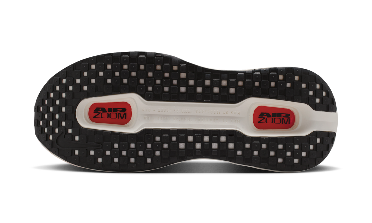 Overkicks - Nike Vomero Premium CM White Racer Blue Crimson (II5258-100) - par completo