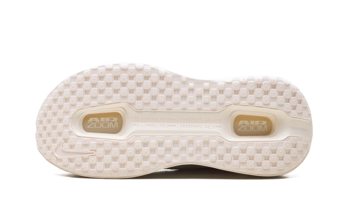 Overkicks - Nike Vomero Premium Chalk (Womens) (IQ8102-100) - vista superior