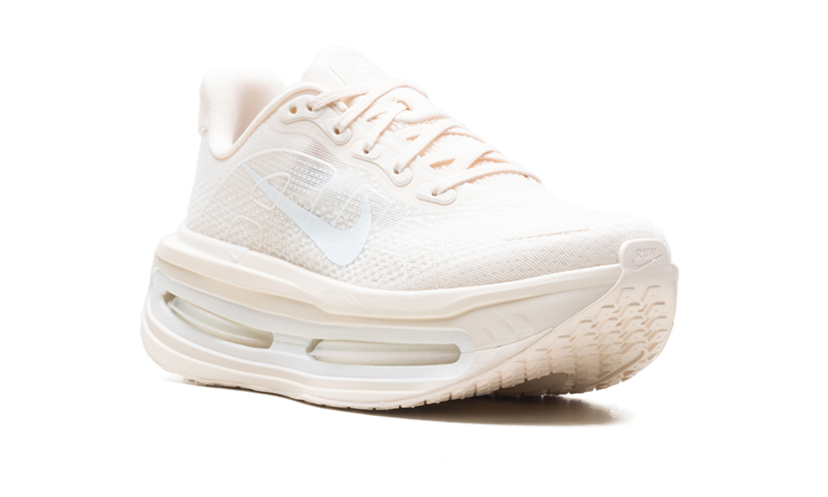 Overkicks - Nike Vomero Premium Chalk (Womens) (IQ8102-100) - detalle lateral interior