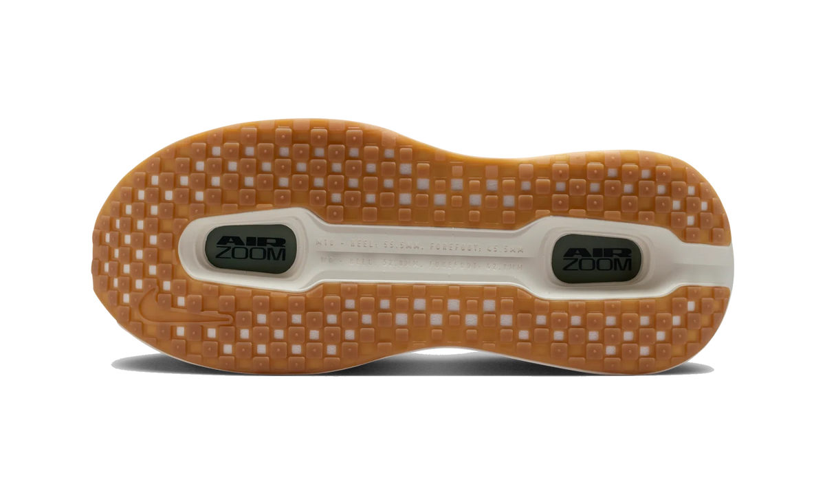 Overkicks - Nike Vomero Premium Pale Ivory Jade Horizon (HQ2050-106) - par completo