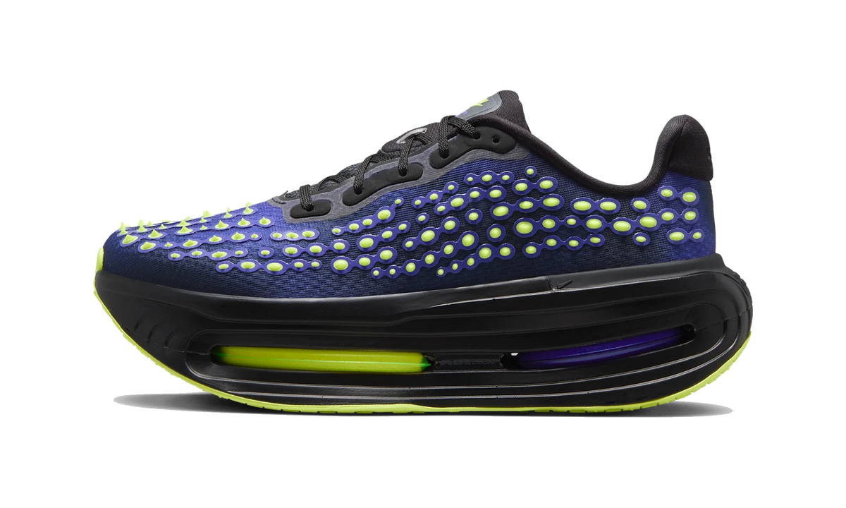 Overkicks - Nike Vomero Premium QS Black Volt Glow (IR2168-002) - vista lateral