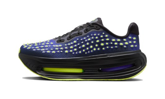 Overkicks - Nike Vomero Premium QS Black Volt Glow (IR2168-002) - vista lateral