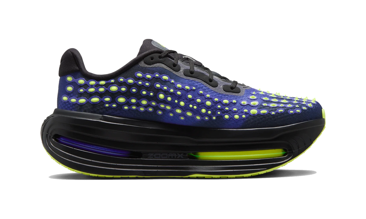 Overkicks - Nike Vomero Premium QS Black Volt Glow (IR2168-002) - detalle suela