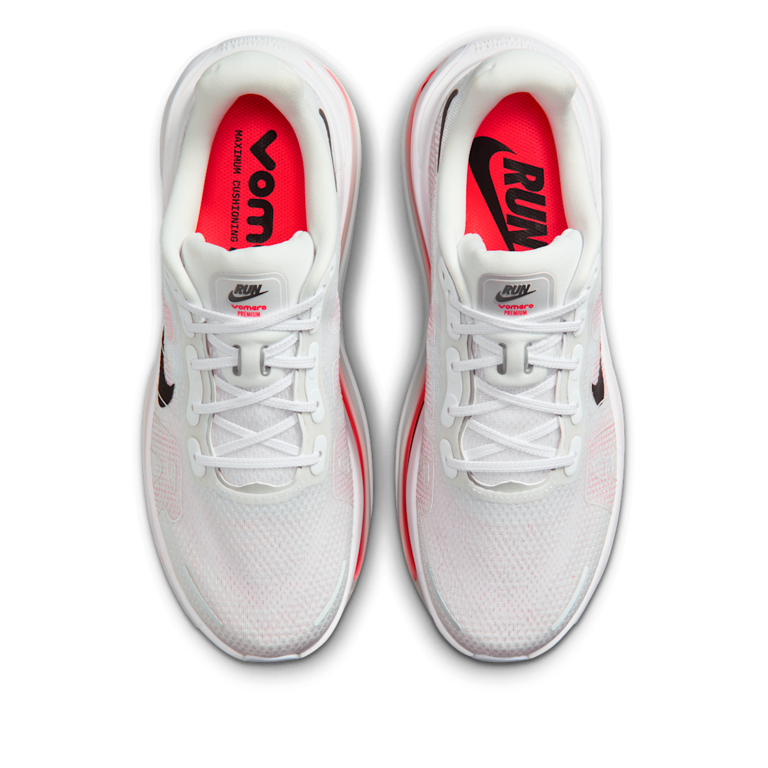 Overkicks - Nike Vomero Premium White Bright Crimson (HQ2050-103) - detalle suela