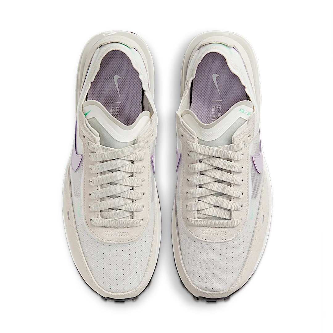 Overkicks - Nike Waffle One Summit White (Womens) (DC2533-101) - par completo