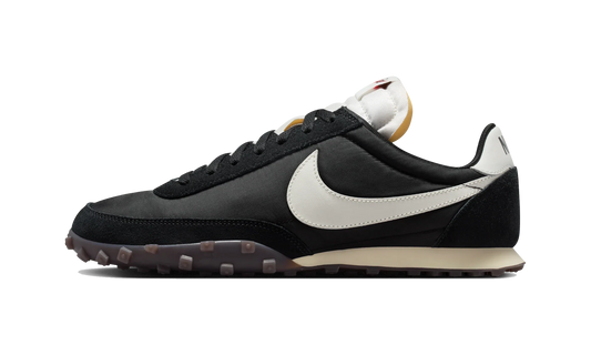Overkicks - Nike Waffle Racer Black Coconut Milk Gum (IM8658-001) - vista lateral