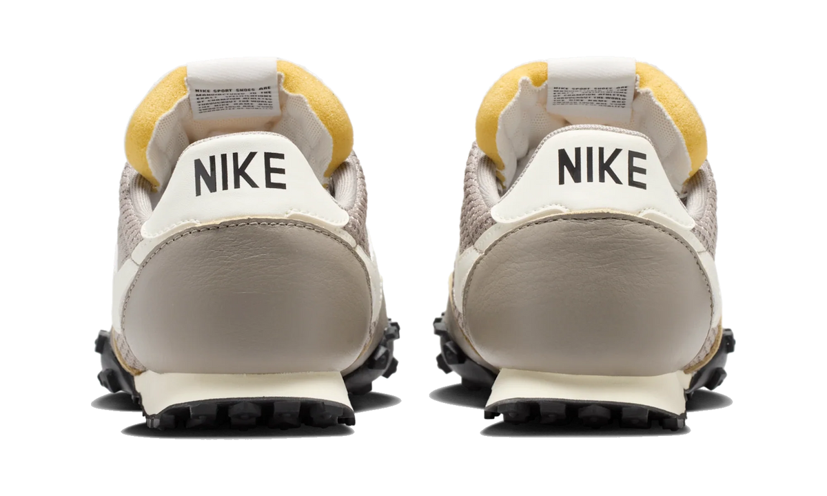 Overkicks - Nike Waffle Racer SE Moon Fossil Sail (IM8673-001) - detalle talon