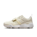 Nike Zoom Field Jaxx SP Travis Scott Sail