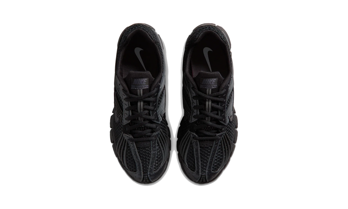 Overkicks - Nike Zoom Skylon 11 Black Anthracite (Womens) (IU7360-002) - vista superior