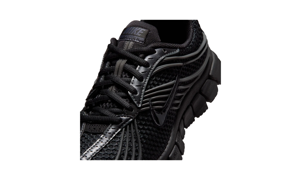 Overkicks - Nike Zoom Skylon 11 Black Anthracite (Womens) (IU7360-002) - detalle lateral interior