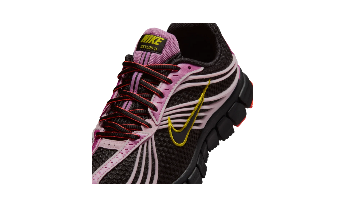 Overkicks - Nike Zoom Skylon 11 Black Light Magenta Pink (Womens) (IU7360-003) - detalle lateral interior