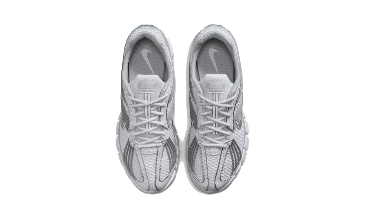 Overkicks - Nike Zoom Skylon 11 White Grey Fog Silver (Womens) (IU7360-103) - vista superior