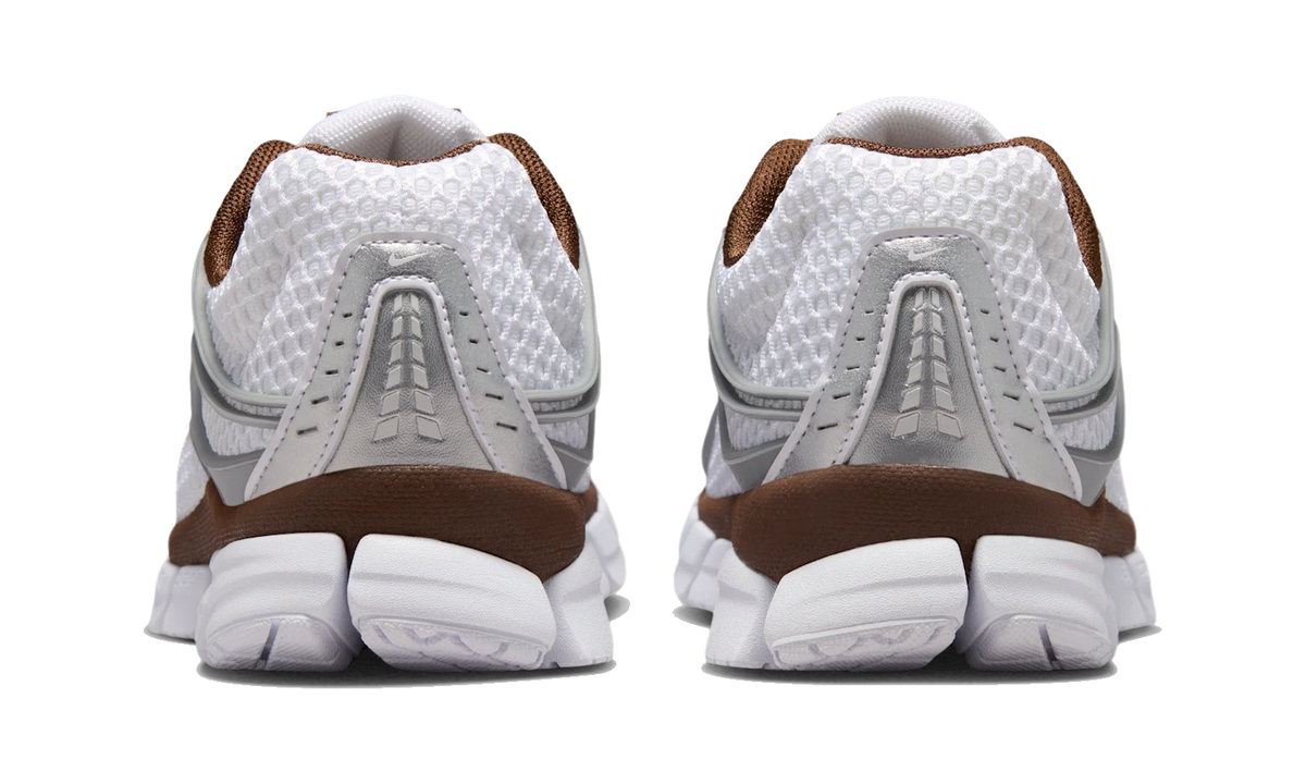 Overkicks - Nike Zoom Skylon 11 White Silver Cacao Wow (Womens) (IU7360-102) - detalle talon