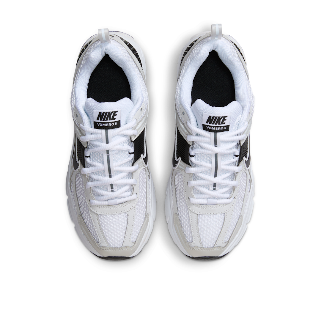Overkicks - Nike Zoom Vomero 5 Metallic Platinum Black (GS) (HF6998-104) - imagen 3