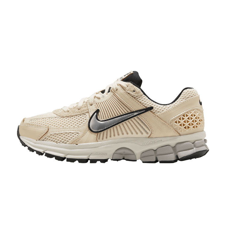 Overkicks - Nike Zoom Vomero 5 Pearl White (Women's) (FN6742-200) - vista lateral