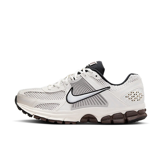 Overkicks - Nike Zoom Vomero 5 Phantom Light Iron Ore (Womens) (FJ2028-001) - vista lateral