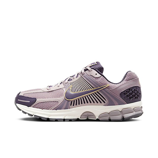 Overkicks - Nike Zoom Vomero 5 Platinum Violet (HQ3643-019) - vista lateral