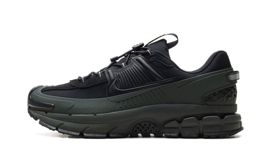 Overkicks - Nike Zoom Vomero 5 Roam Sequoia Black (FV2295-300) - vista lateral