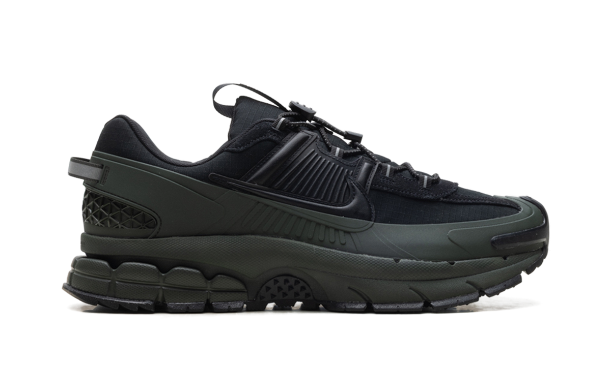 Overkicks - Nike Zoom Vomero 5 Roam Sequoia Black (FV2295-300) - detalle talon