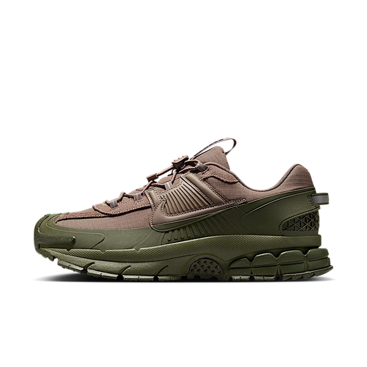 Overkicks - Nike Zoom Vomero Roam Mink Brown Medium Olive (FV2295-201) - vista lateral
