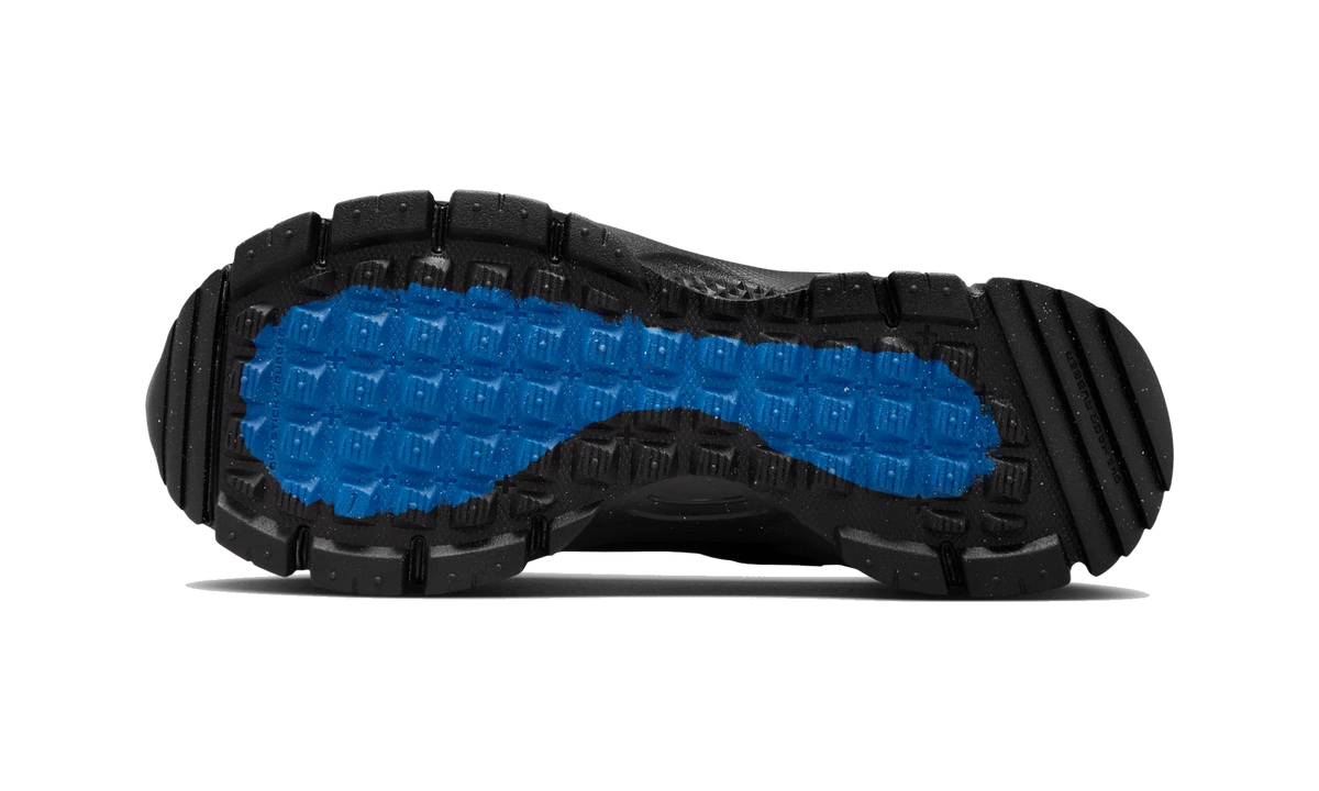 Overkicks - Nike Zoom Vomero Roam Triple Black (Womens) (HQ2181-004) - par completo