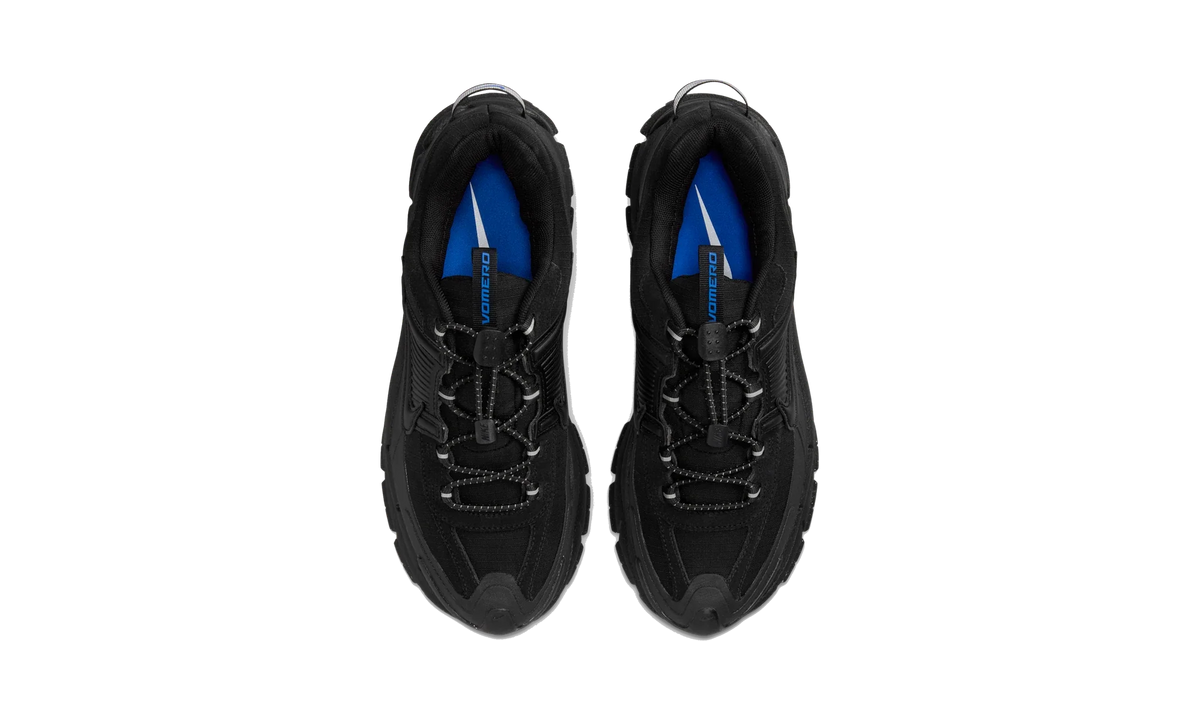 Overkicks - Nike Zoom Vomero Roam Triple Black (Womens) (HQ2181-004) - vista superior