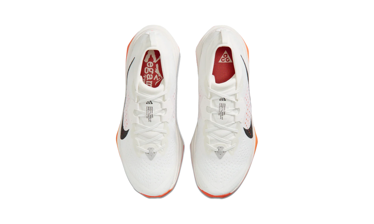 Overkicks - Nike ZoomX ACG Zegama Summit White Safety Orange Black (HV8113-103) - vista trasera