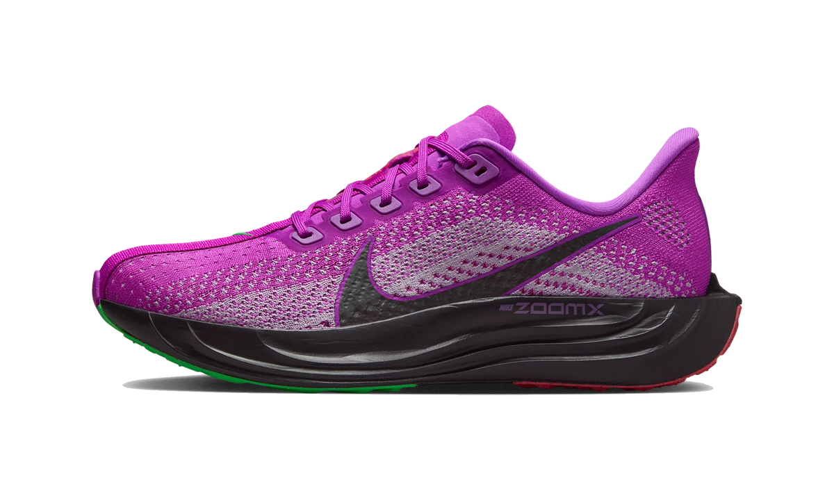 Overkicks - Nike ZoomX Pegasus Plus Faith Kipyegon Fuchsia Dream (Womens) (IB4197-500) - vista lateral