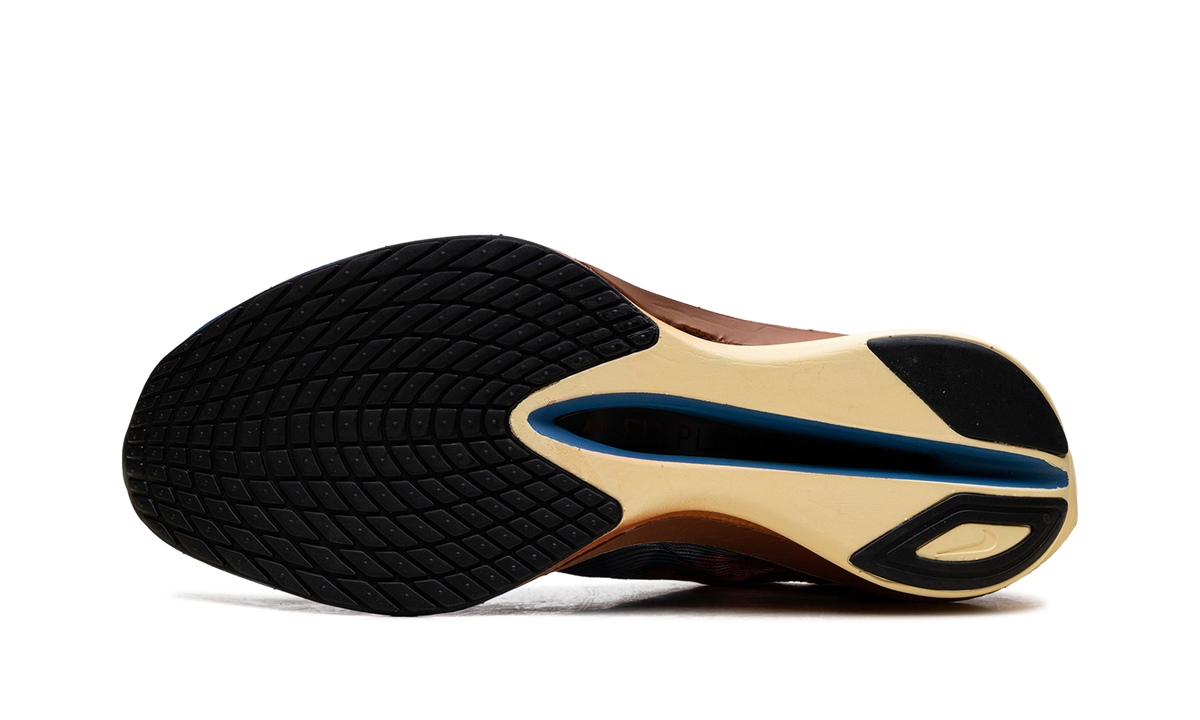 Overkicks - Nike ZoomX Vaporfly Next% 4 Pre Montreal (IH3586-999) - vista superior