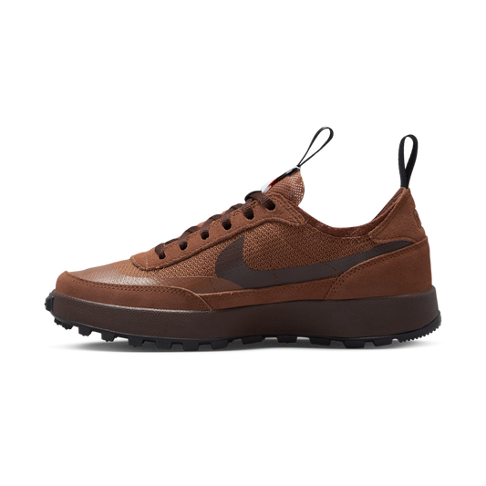 Overkicks - NikeCraft General Purpose Shoe Tom Sachs Field Brown (DA6672-201) - vista lateral
