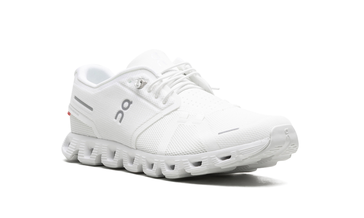 Overkicks - On Running Cloud 5 All White (59.98918) - detalle lateral interior