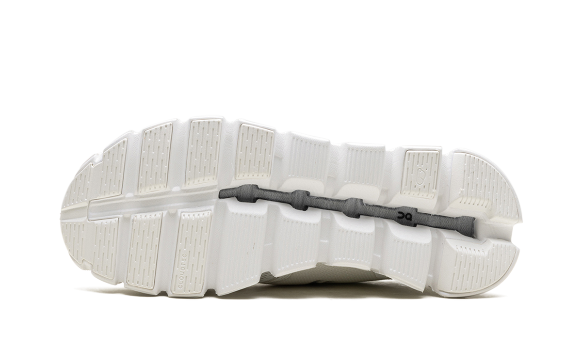 Overkicks - On Running Cloud 5 Undyed-White (Womens) (59.98373) - vista superior