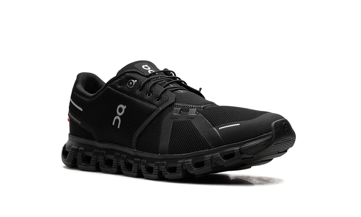 Overkicks - On Running Cloud 6 All Black (3MF10071043) - detalle lateral interior