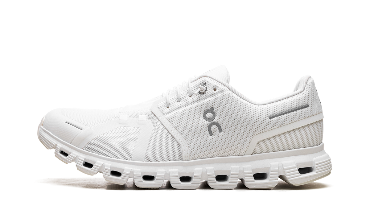 Overkicks - On Running Cloud 6 All White (3MF10071200) - vista lateral