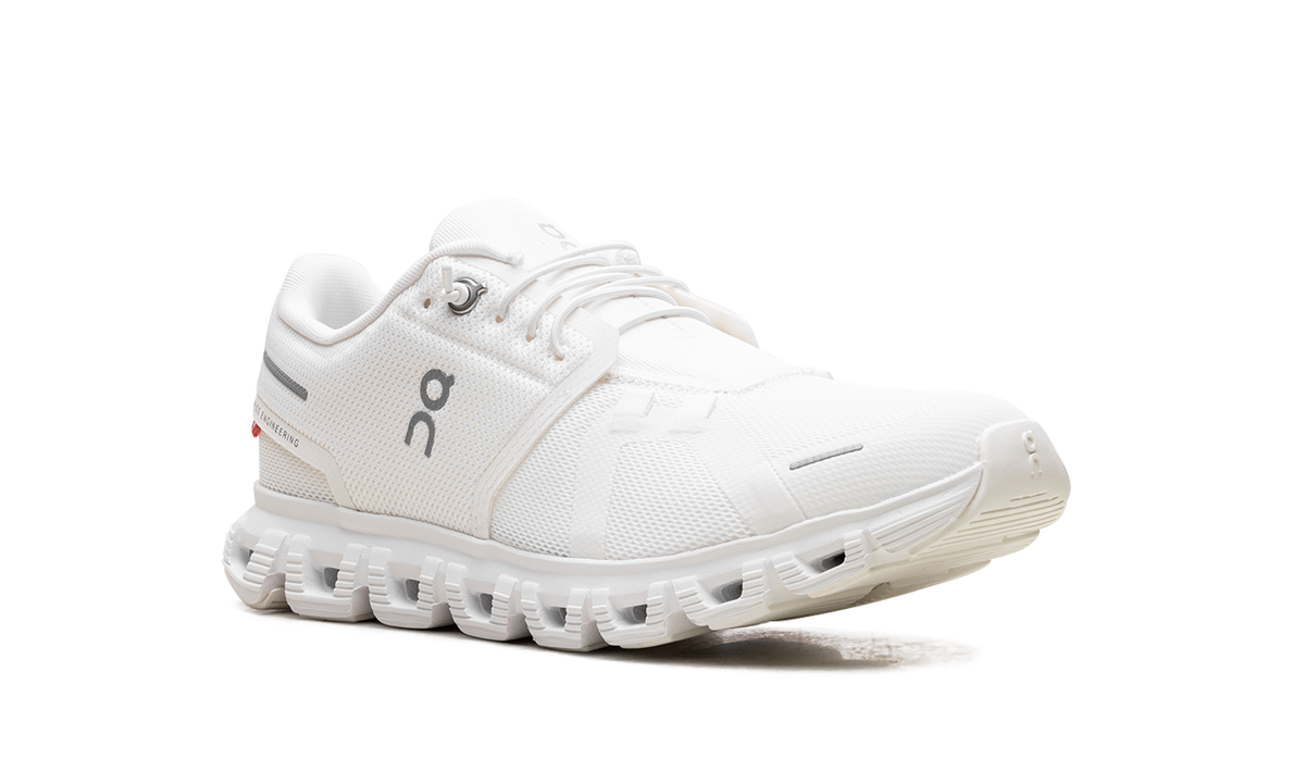 Overkicks - On Running Cloud 6 All White (Womens) (3WF10061200) - detalle lateral interior