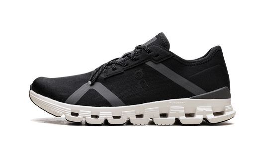 Overkicks - On Running Cloud X 4 AD Black Asphalt (Womens) (3WF10170397) - vista lateral