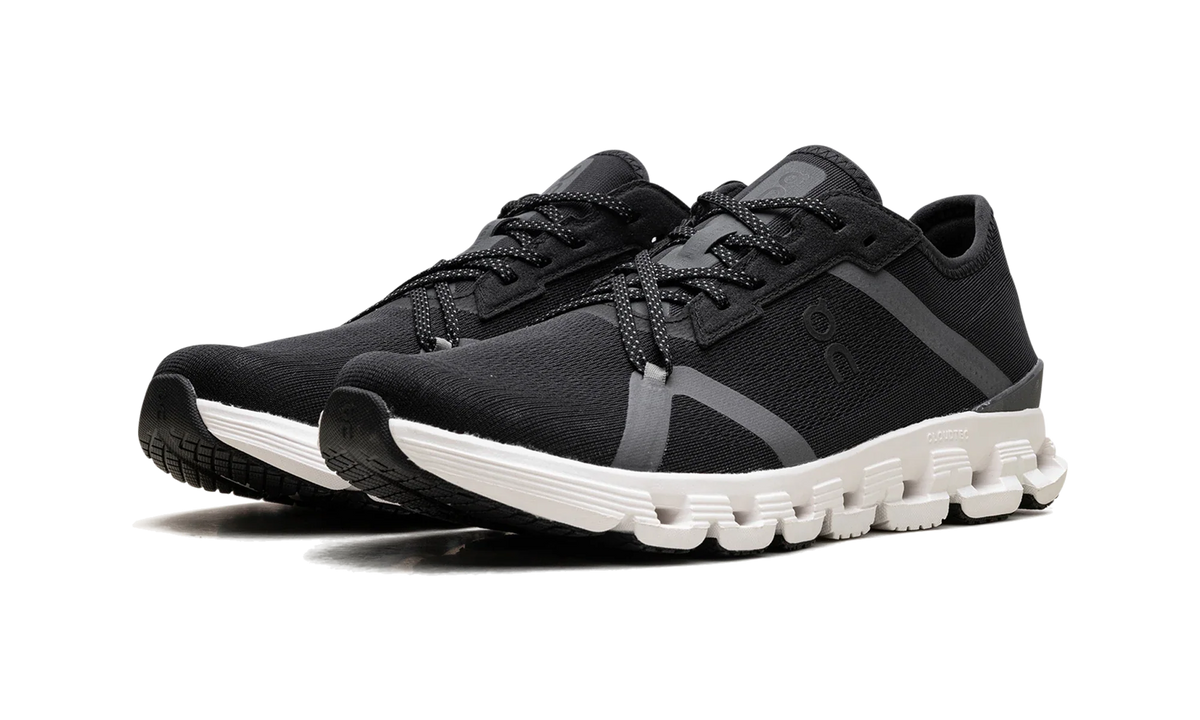 Overkicks - On Running Cloud X 4 AD Black Asphalt (Womens) (3WF10170397) - vista trasera