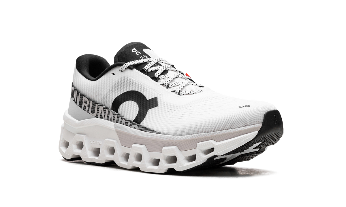 Overkicks - On Running Cloudmonster 2 White Frost (3ME10120664) - detalle lateral interior