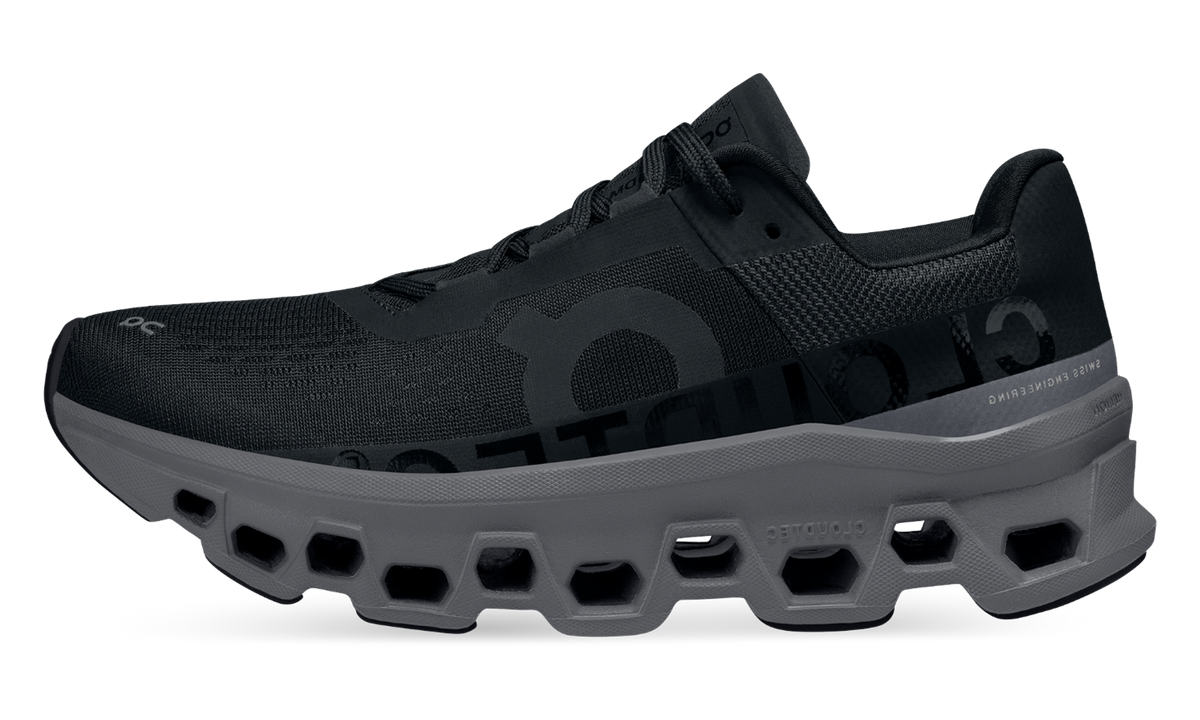 Overkicks - On Running Cloudmonster Black Magnet (Womens) (61.99024) - vista lateral
