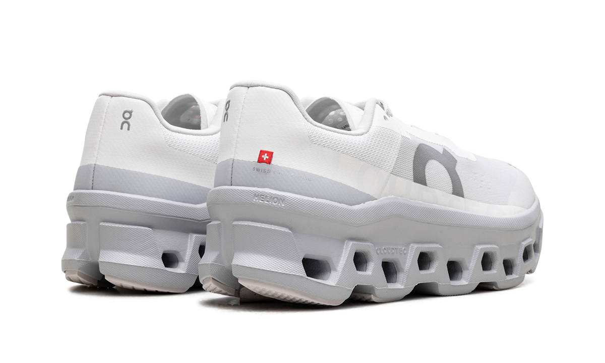 Overkicks - On Running Cloudmonster White Glacier (Womens) (61.97649) - par completo