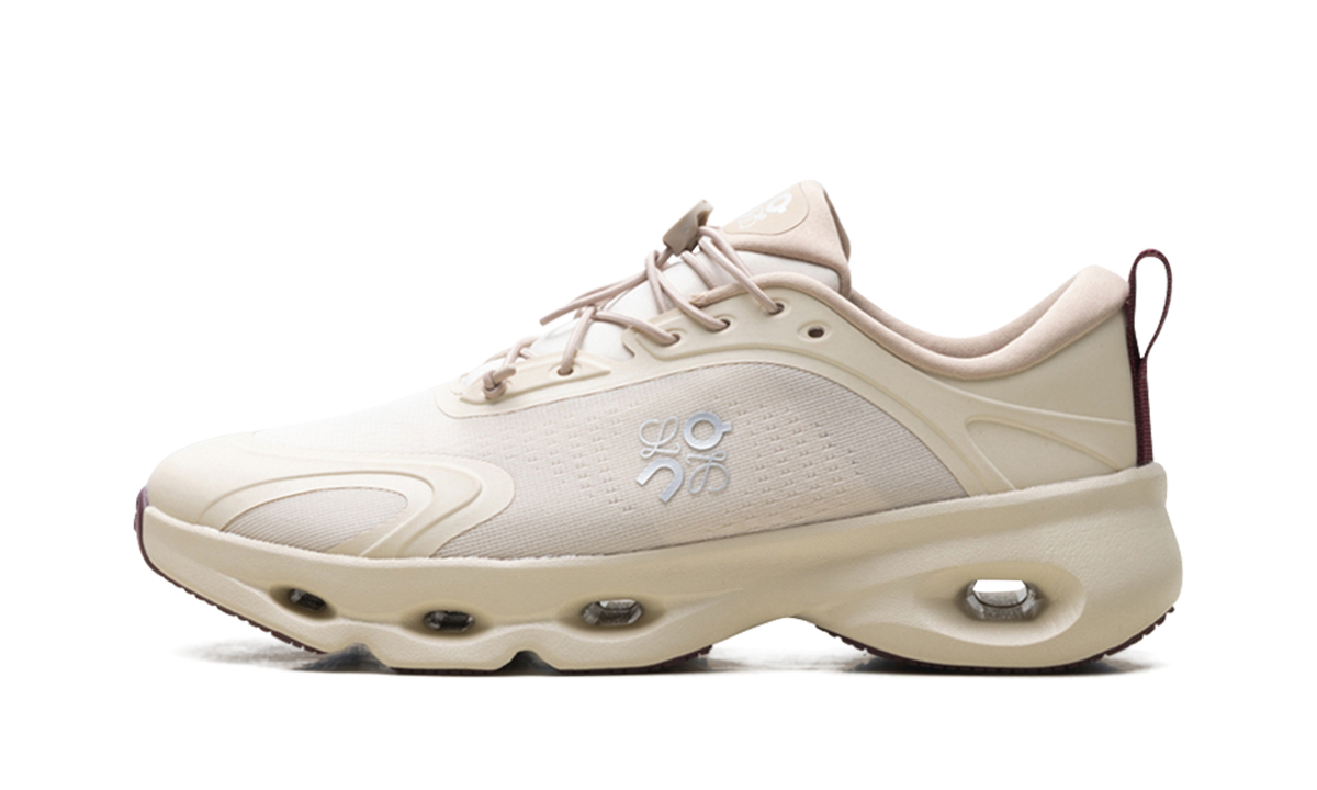 Overkicks - On Running Cloudsolo LOEWE Sand Burgundy (Womens) (3WF30605898) - vista lateral