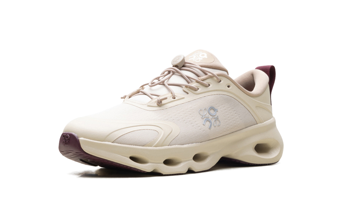 Overkicks - On Running Cloudsolo LOEWE Sand Burgundy (Womens) (3WF30605898) - detalle suela