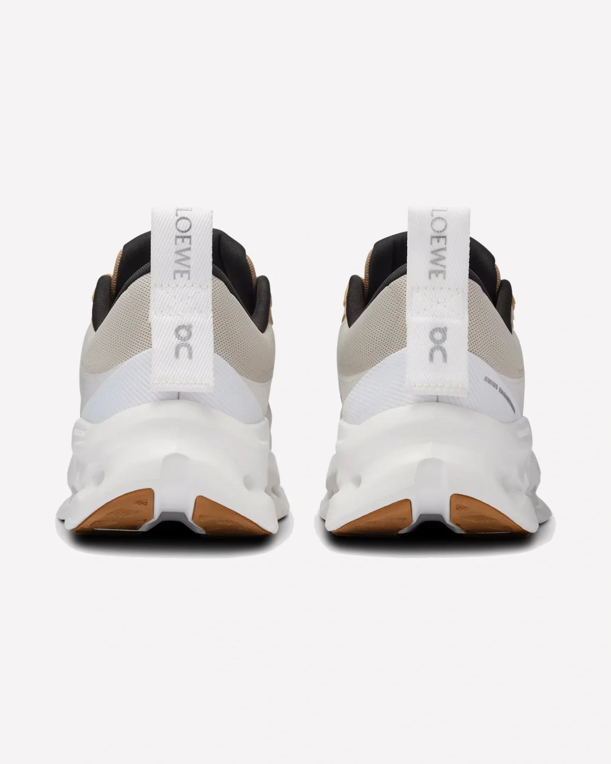 Overkicks - On Running Cloudtilt 2 LOEWE Tan White Gum (Womens) (3WE10873510) - imagen 4